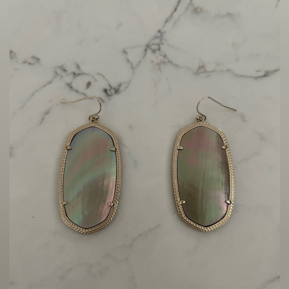 Kendra Scott mother of pearl earrings